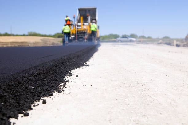 Best Driveway Paving Contractor  in Hollister, MO